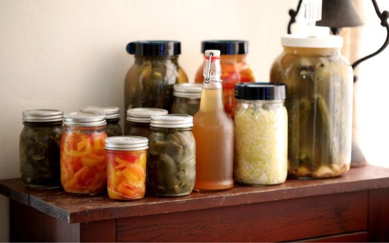 alimenti fermentati nella cucina di uno yogi